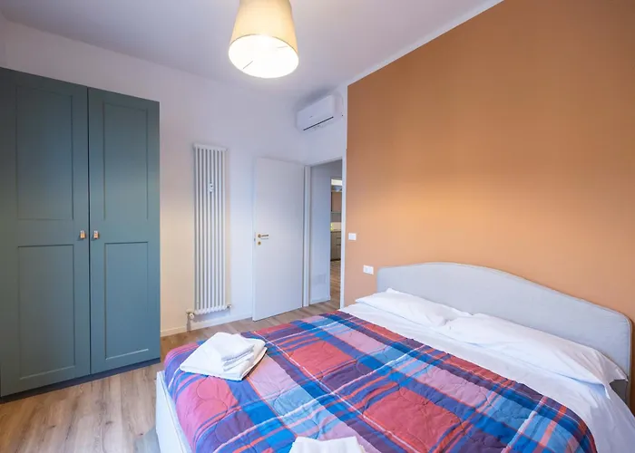 Sword House, By Short Holidays Appartamento Bologna