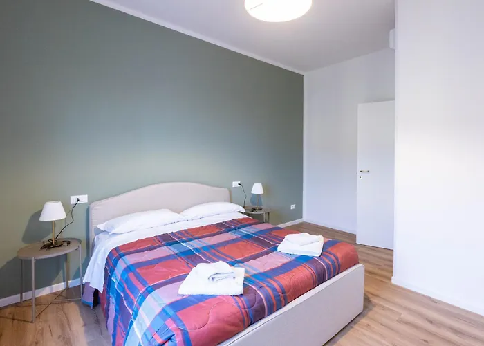 Sword House, By Short Holidays *