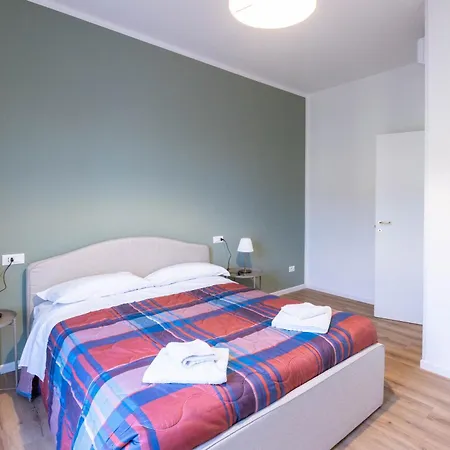 Sword House, By Short Holidays *